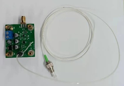 1 GHz模拟光电探测器